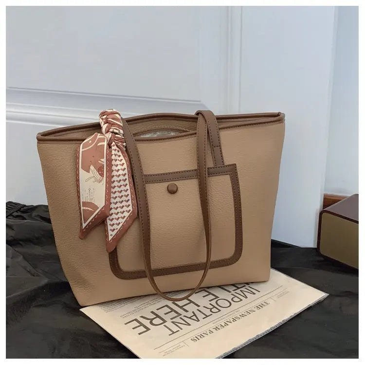 Fashionable Women's Handbag Crafted From Fine Leather Boasting Casual Simple Vintage And Trendy Daily Look