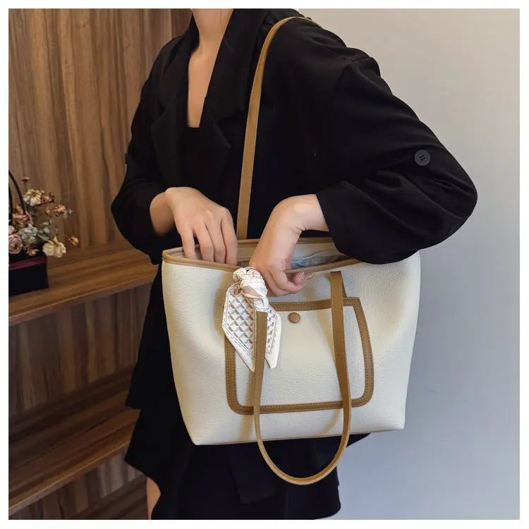 Fashionable Women's Handbag Crafted From Fine Leather Boasting Casual Simple Vintage And Trendy Daily Look