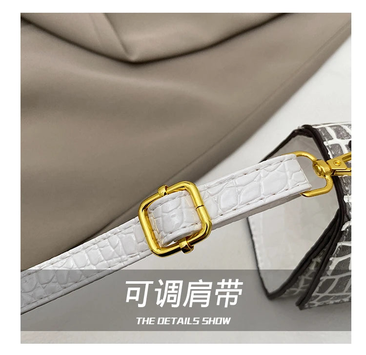 Chic Women's Handbag From Famous Designer In Soft Leather With Popular Classic Appeal And Comfortable Handle