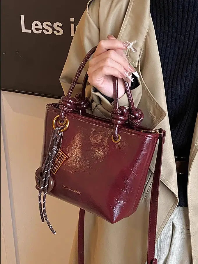 Fashion Top-handle Bags For Women Red Handbag Luxury Brand Designer Shoulder Crossbody Bags With Pendant Bucket Totes Bolsas