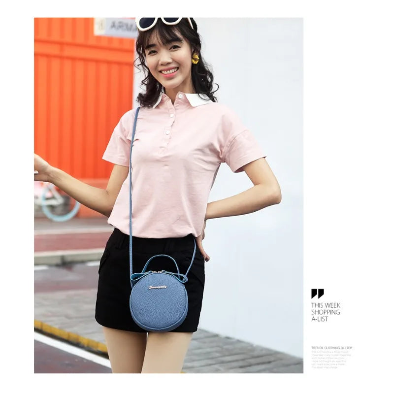 New handbag cute little round bag shoulder diagonal bag portable cosmetic bag foreign trade wholesale small bag. Women's bag