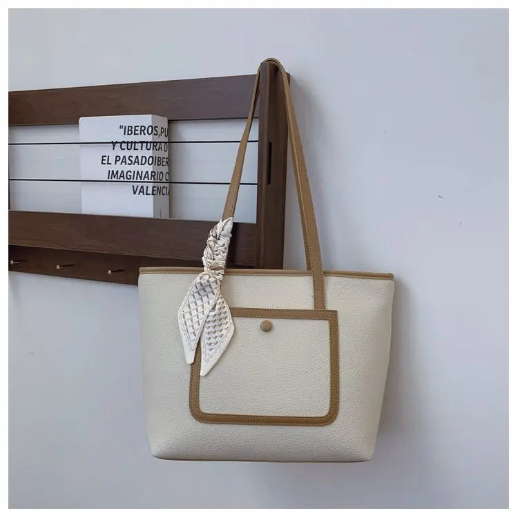 Fashionable Women's Handbag Crafted From Fine Leather Boasting Casual Simple Vintage And Trendy Daily Look