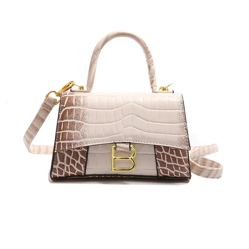 Chic Women's Handbag From Famous Designer In Soft Leather With Popular Classic Appeal And Comfortable Handle